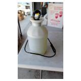 2 GALLON SPRAYER