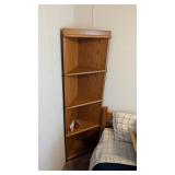 OAK CORNER SHELF