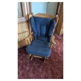 OAK ROCKING CHAIR