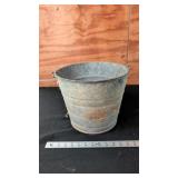 GALVANIZED METAL BUCKET