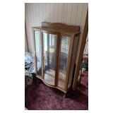 OAK CURIO CABINET HAS GLASS SHELVES NOT PICTURED