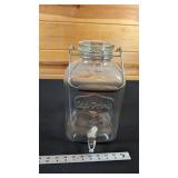 GLASS DRINK DISPENSER