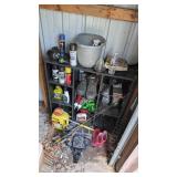 GARAGE LOT