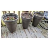 PLASTIC PLANTERS
