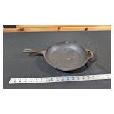 LODGE CAST IRON SKILLET