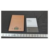 KITCHEN SCALE