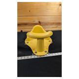 BABY SEAT