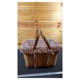 LONGABERGER BASKET