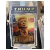 Donald Trump White House US Flag Gold Foil Card