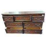 7 Drawer Chest /Dresser with Mirror