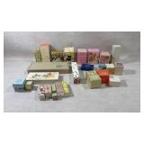 20+ vtg Avon perfume/soap/pen/jewelry wrap in