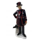 COALPORT LONDON HERITAGE PORCELAIN STATUE