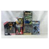 Assortment of figurines from world of Warcraft dc