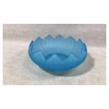 Vtg Westmorland Blue Satin Mist Glass Lotus