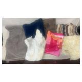 Towels and Washcloths in Varied Patterns