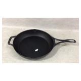 Vintage cast iron pan