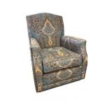 MAYO Fine Furniture Swivel Rocker Nail head Trim