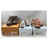 Pair of Todï¿½s suede ankle boots in a bisque