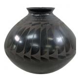 LARGE BENITO M. MATA ORTIZ BLACKWARE POTTERY