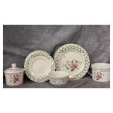 Vintage Pfaltzgraff Garden Trellis Stoneware,