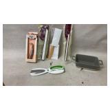 Tea Infuser, Scissors,PAMPERED CHEF Scrapper