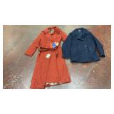 Vtg burnt orange trench coat featuring a