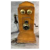Vintage 'The Country Belle' Tube Radio Faux Wall