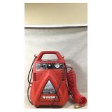 Husky air compressor 1.5 gallons plugged in and