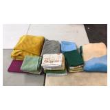 Towels, blanket and hand towels