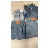 4 Pair Ladies Blue Jeans LEVIS, Mother,