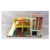Fisher-Price Parking Ramp Service Center Toy