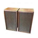 Pair Sansui (SP-200) Speakers