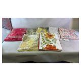 (7) designer table runners