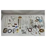 Large lot of Vtg/modern fashion jewelry