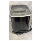 Frigidaire Compact Countertop Ice Maker
