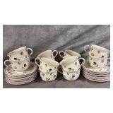 Villeroy & Boch Tea Cups and Saucers, Petite