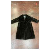 Vtg j. Mendel maitre fourreur full-length dark