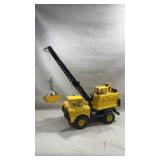 vintage pressed-steel Mighty Tonka Mobile Crane