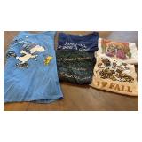 5 Graphic Tees Lame Bryant, Peanuts