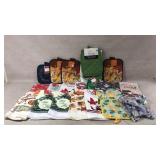 Oven mits and hand towels