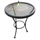 Mesh Metal Patio Side Table