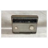 vintage Zenith Royal 755M Deluxe portable