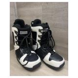 System 3 Snow Board Boots Sz 10