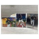76 Frank Thomas (Big Hurt) Baseball Cards