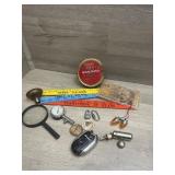 Grandpa Rogerï¿½s Knick Knacks
