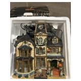 Lemax Spooky Town - Greaves Manor