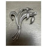 Sterling Old Crest Iris Brooch 19.7 TGW