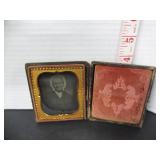 ANTIQUE TIN TYPE PHOTO OF LADY IN CASE