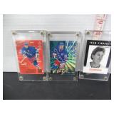 3 WAYNE GRETZKY HOCKEY CARDS