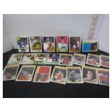 10 VANCOUVER CANUCKS & 10 1982-83 OPC FLYERS CARDS